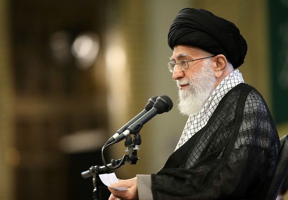 آمریکا به برکت انقلاب اسلامی در غرب آسیا زمینگیر شده است