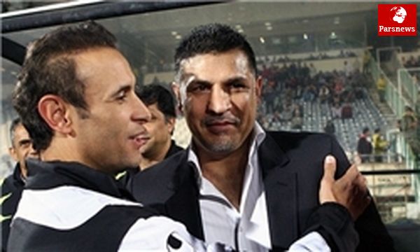 دیدار پرسپولیسیها با علی دایی در فرودگاه مهرآباد