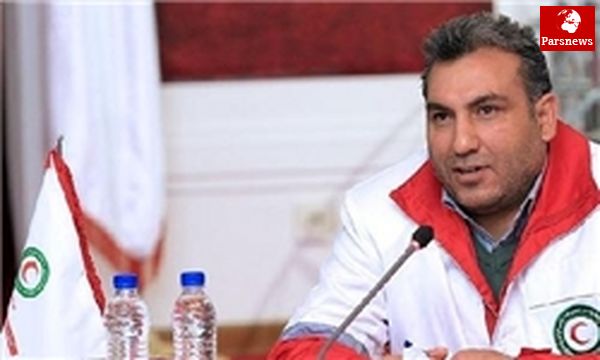 مأموران هلال احمر دست کودک ۵ ساله را سالم از چرخ گوشت بیرون آوردند