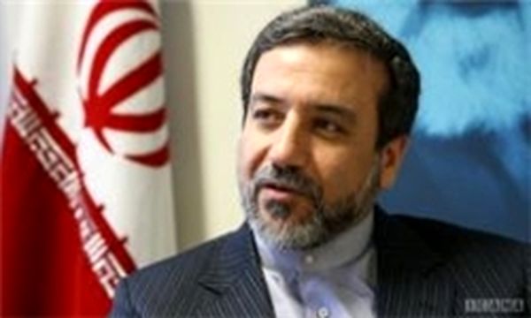 عراقچی: برای توقف اجرای برجام منتظر نظر کمیسیون نظارت هستیم