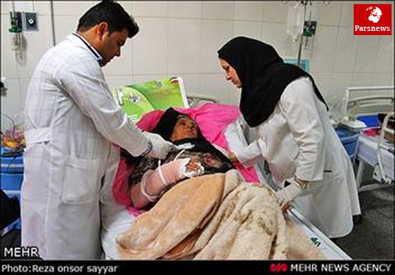 عیادت معاون اول رئیس جمهور از زلزلهزدگان