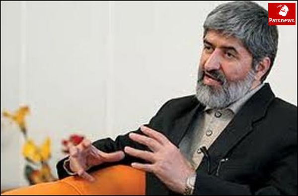 ناتوانی درعذرخواهی از مردم عیب بزرگ احمدی نژاد است