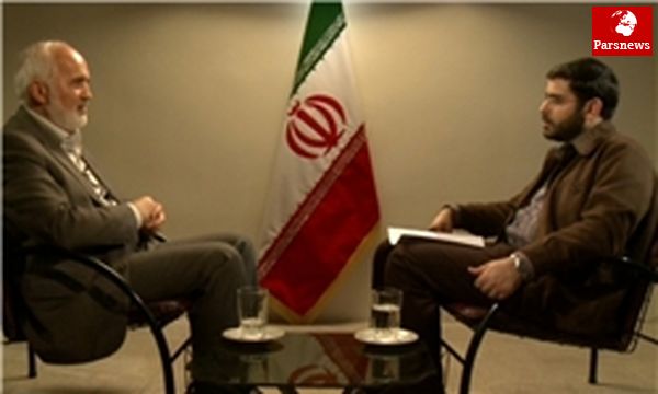 آقای هاشمی به اعمال قدرت حاکمانه مایل است