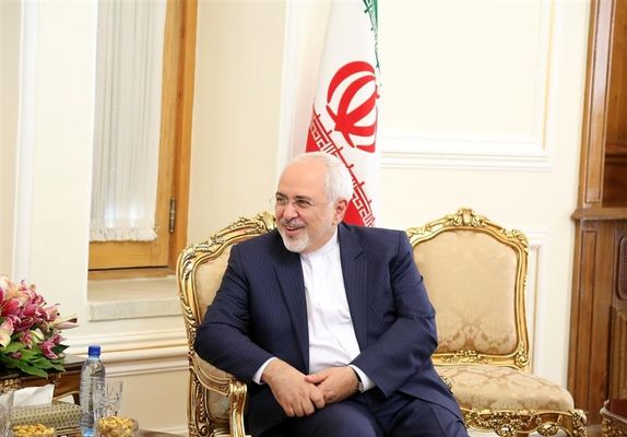 ظریف: ایران می خواهد به برجام متعهد بماند