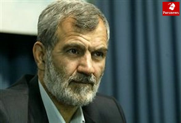 غفوریفرد: آقایان مشایی را نایب امام زمان میدانند
