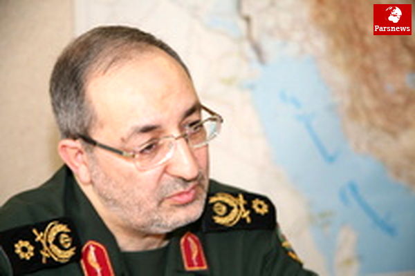 جزایری: مانور آمریکا را رصد میکنیم