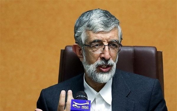 حداد عادل: بیبیسی بلندگوی استعمار است