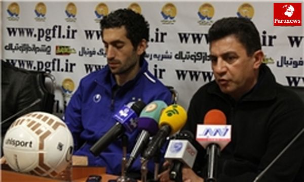 قلعه نوعی: شب عیدی یک پاکت هم به بازیکنان ندادند!