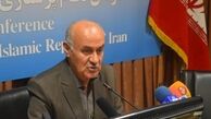 وزیر بهداشت چگونه از حقوق ده‌ها میلیونی دفاع می‌کند؟