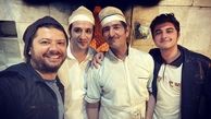 سلفی علی صادقی در نانوایی محلشون + عکس