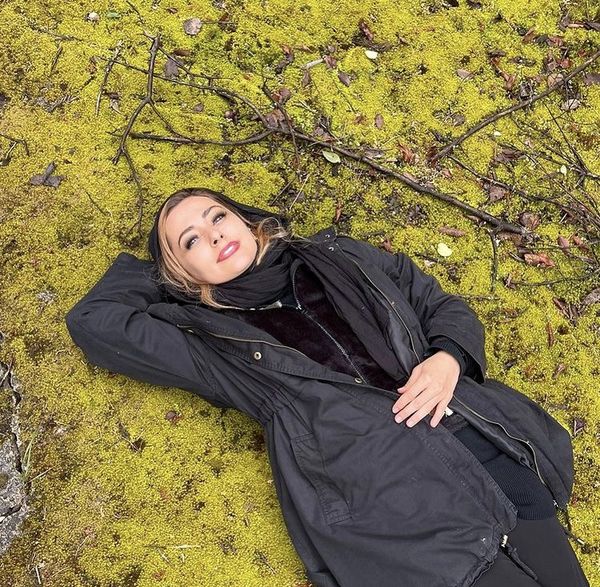 نفیسه روشن چرا اینجا خوابیده؟ + عکس