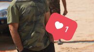 تفریحات خواننده‌ مشهور با دوستانش + عکس