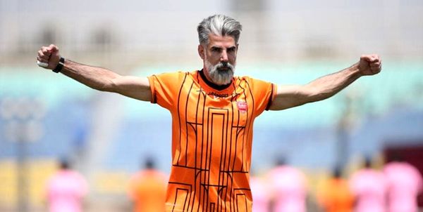 فنایی: کری خوانی باید مودبانه باشد