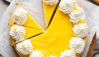 طرز تهیه چیز کیک زعفرانی مجلسی با طعمی بی نظیر