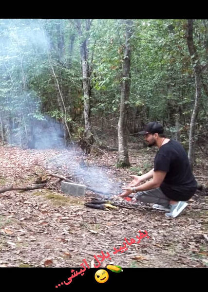آتیش بازیدانیال عبادی در جنگل + عکس