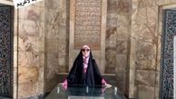 خانم مجری در آرامگاه سعدی + عکس