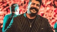 عکس بهنام بانی با گردنبند خاصش