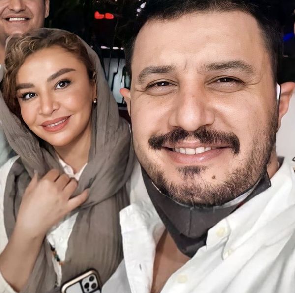 سلفی جدید جواد عزتی با همسرش + عکس