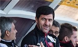 اشاره غیرمستقیم عزیزی خادم به اشتباهش