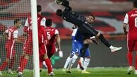 تساوی پرگل استقلال و پرسپولیس در دربی | ستاره خارجی سرخ ها را صدرنشین کرد