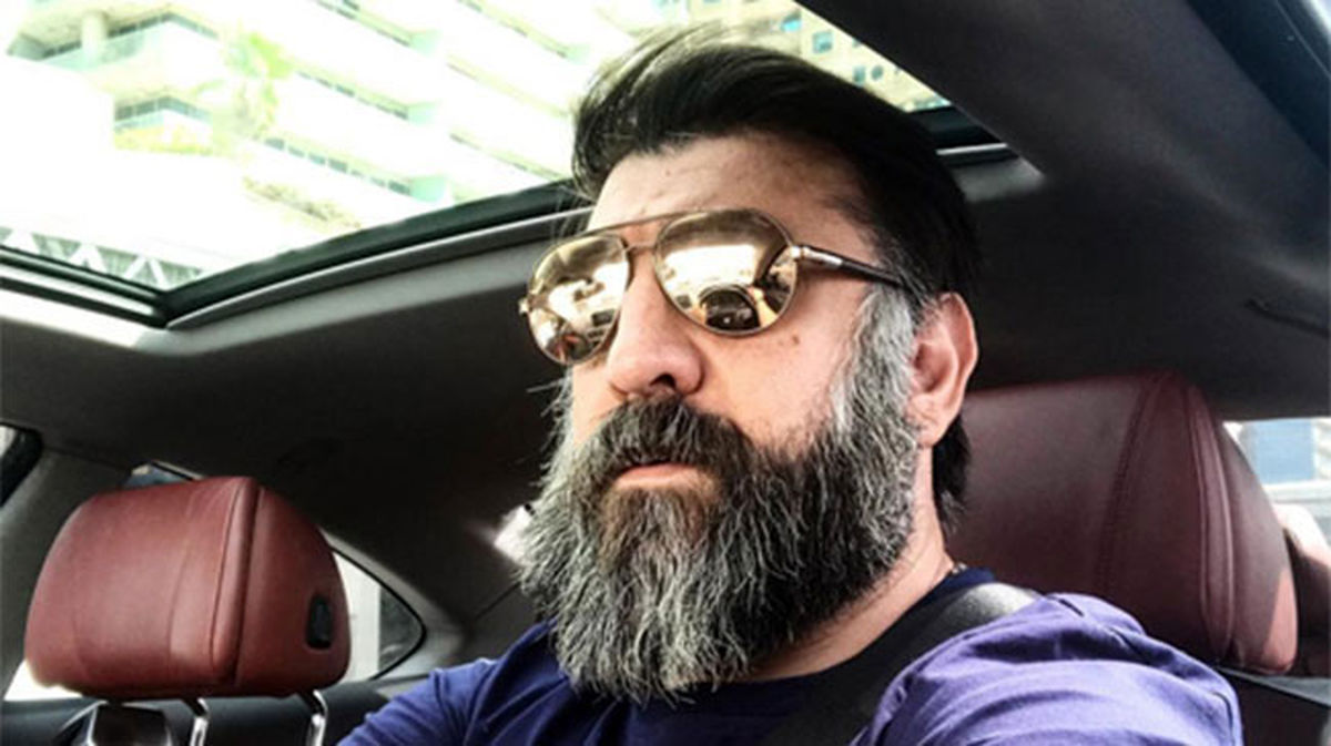 تیکۀ سنگینِ ستارۀ جنجالی پرسپولیس به جواد خیابانی