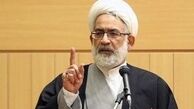 با قاچاقچیان و متخلفان بازار ارز برخورد می‌کنیم