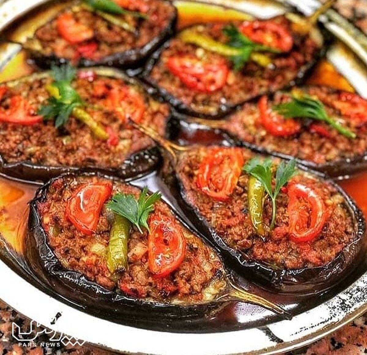 طرز تهیه خوراک گوشت و بادمجان مجلسی و بسیار خوشمزه