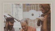 ترانه علیدوستی به همراه پدرش و رضا عطاران در پشت صحنه فیلم سینمایی «استراحت مطلق»