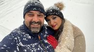 عکس عاشقانه برزو ارجمند و همسرش زیر برف