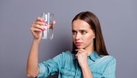 از بین بردن بوی بد لیوان و ظروف ؛ علت بو گرفتن چیست ؟