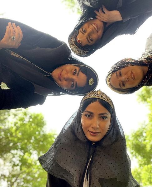 دختران جیرانی در یک قاب + عکس