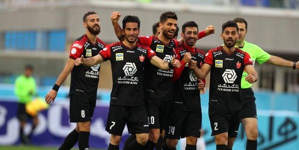 مذاکرات بین مدیران پرسپولیس با بازیکنان برای تمدید قرارداد در هند