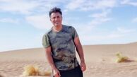 خواننده مشهور در دل کویر + عکس