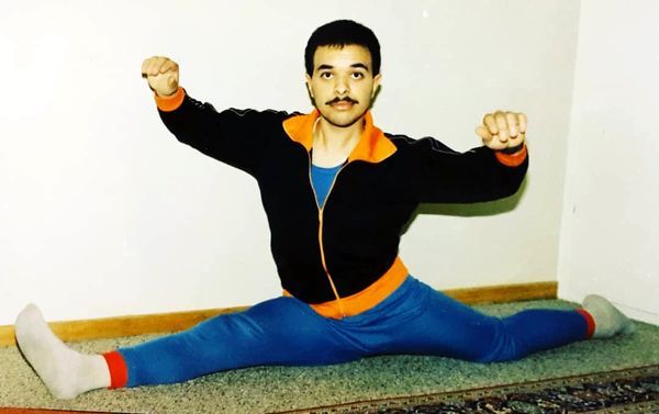 بازیگری که ژیمناستیک کار بود + عکس