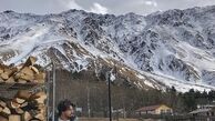 مهرداد صدیقیان در دل کوهستان برفی + عکس