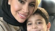 سلفی همسر بابک جهانبخش با پسرش + عکس