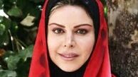 فلور نظری با چشمانی گرد شده!