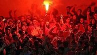 هواداران پرسپولیس جلوی وزارت ورزش تجمع کرده و خواهان پیگیری وزیر شدند+عکس