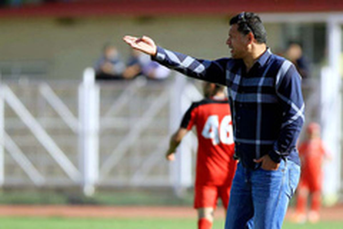 دایی جادوگر تمرین پرسپولیس را فراری داد!