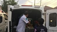 نجات معجزه‌آسای کودکی که گردنش در نرده گیر کرده بود+عکس 