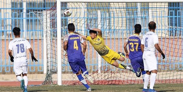 تاخیر 20 دقیقه ای یک مسابقه 