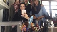 سلفی الیکا عبدالرزاقی با دوستانش + عکس