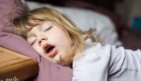 از کجا بفهمیم اعتیاد به خواب داریم؟