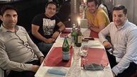 مهدوی کیا و دوستانش در رستوران + عکس
