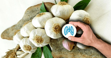 فواید گذاشتن یک حبه سیر زیر بالشت