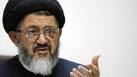 لاریجانی «معتدل» است و نسبت به عارف برای ریاست مجلس ارجحیت دارد