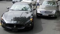جولان خودروهای لوکس در نمایشگاه های تهران/ سود چند صدمیلیونی دلالان خودروهای لوکس!