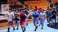 ادامه تمرینات کشتی گیران در فاصله 45 روز تا رقابت های جهانی 2018