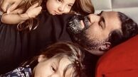 بازی های رضا صادقی با دخترانش در خانه + عکس