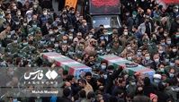 بازی‌کردن شهید مدافع‌حرم احسان کربلایی‌پور با فرزند خردسالش